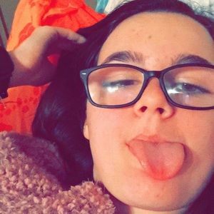 Meet your Posher, Brea